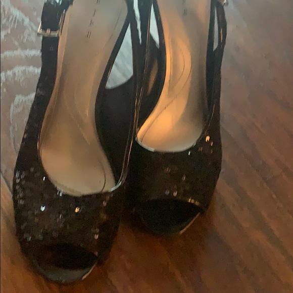Black sequin heels - Picture 1 of 6